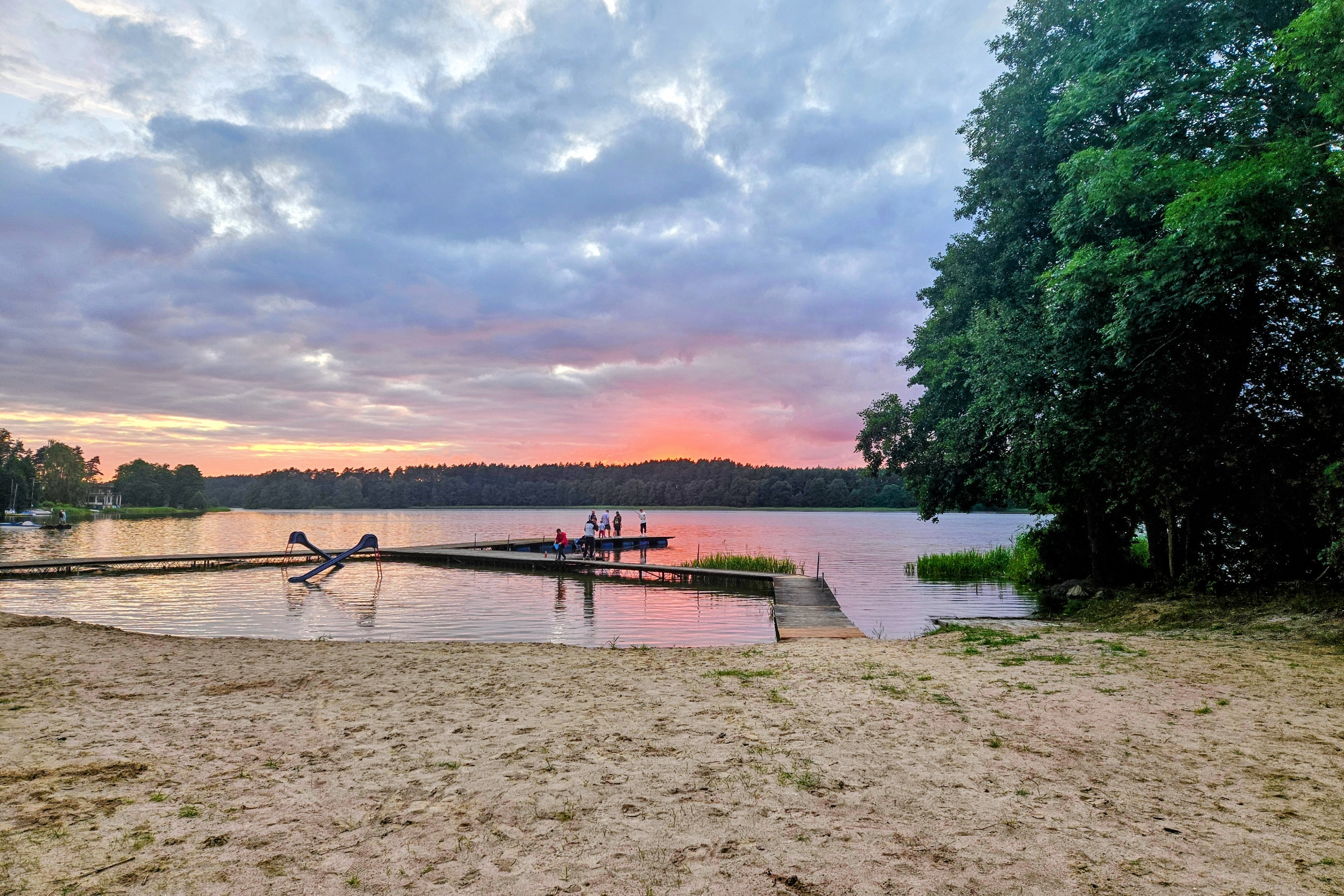 Plaża dla dzieci nad jeziorem Wdzydze Borsk Kaszuby